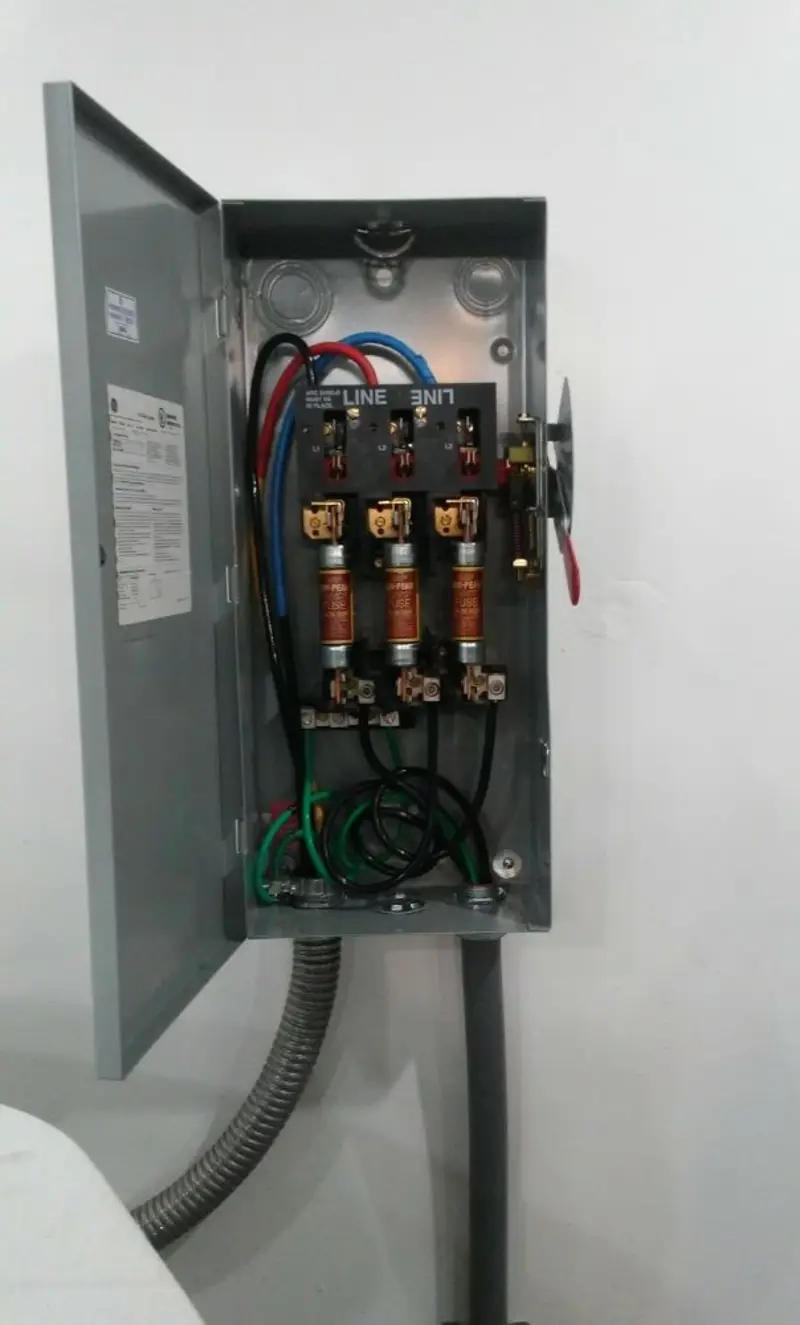 Three-phase disconnect switch installed for Smoke Detector Installation in Calabasas